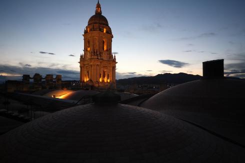 Catedral de Malaga al anochecer